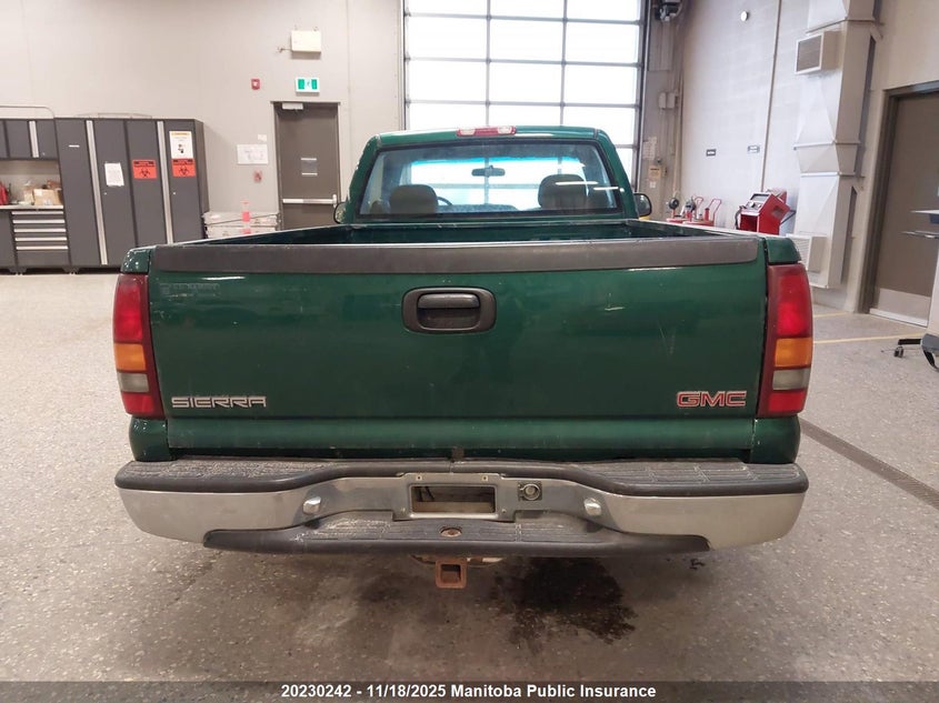 1999 GMC Sierra 1500 Pickup VIN: 1GTEC14W3XE550694 Lot: 20230242