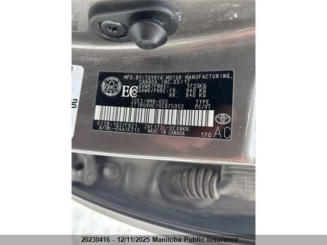 2017 Toyota Corolla Le VIN: 2T1BURHE7HC875952 Lot: 20230416