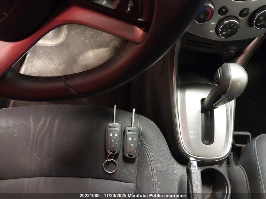 2016 Chevrolet Trax Lt VIN: 3GNCJLSB2GL231805 Lot: 20231080