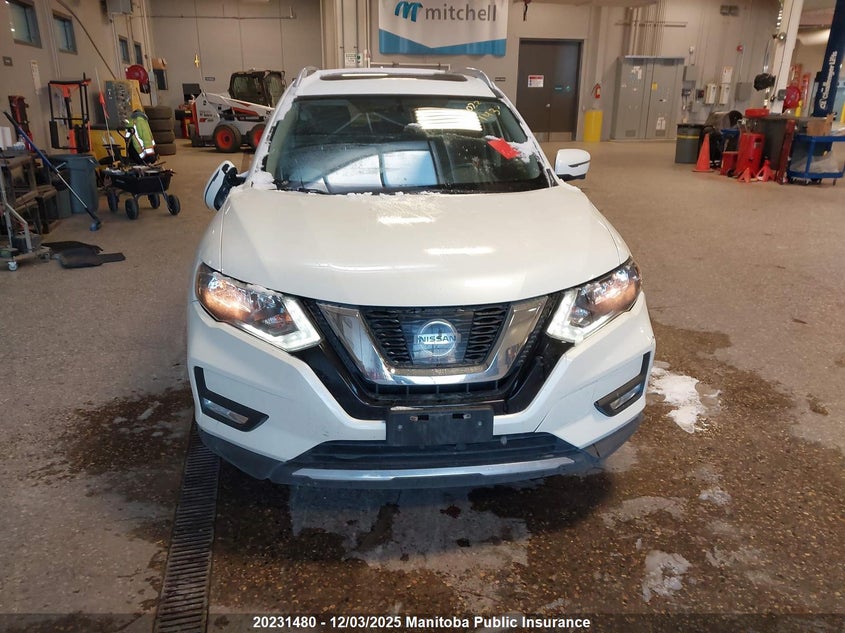 5N1AT2MM2HC852067 2017 NISSAN ROGUE photo no. 13