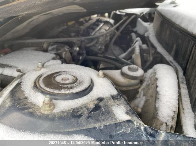 2T1BR12EX1C838847 2001 TOYOTA COROLLA photo no. 10