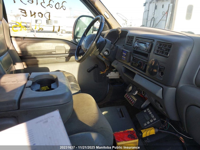 2004 Ford F550 VIN: 1FDAF56P84ED74879 Lot: 20231637