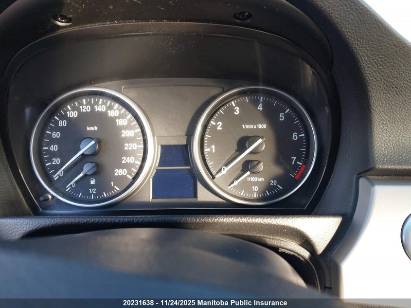 2008 BMW 328I VIN: WBAVA33578KX86811 Lot: 20231638