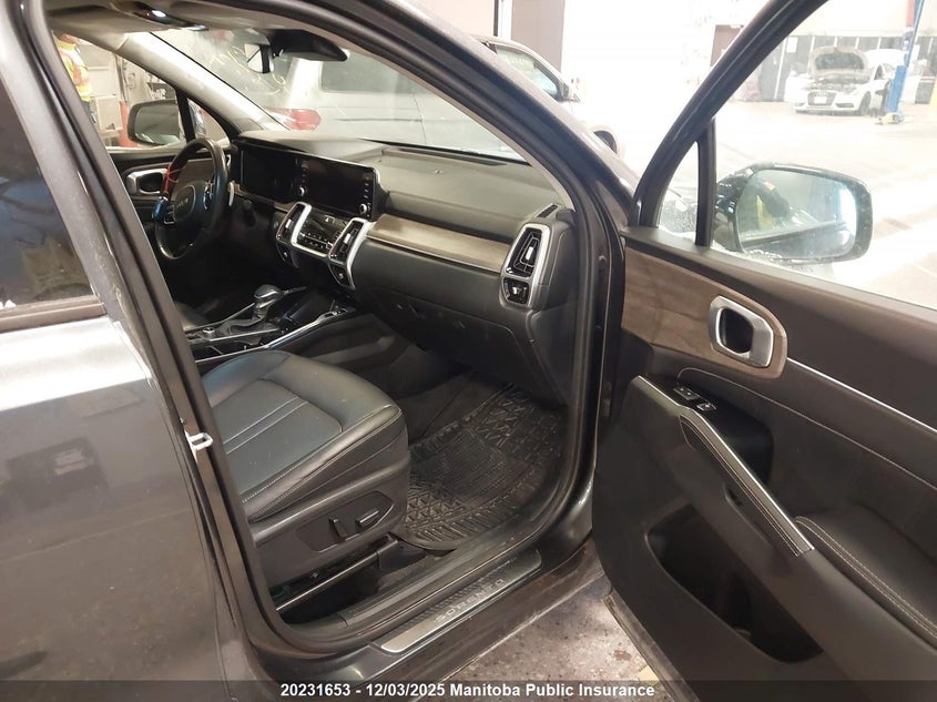 5XYRHDLF9NG140251 2022 KIA SORENTO photo no. 5