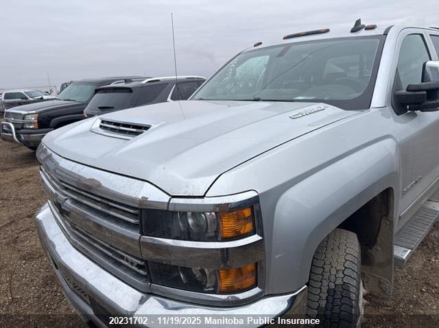 1GC4KXCY8KF168362 2019 CHEVROLET  photo no. 10