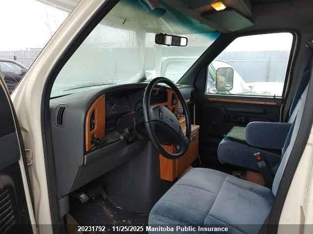 1FDKE30G5PHB16052 1994   photo no. 7