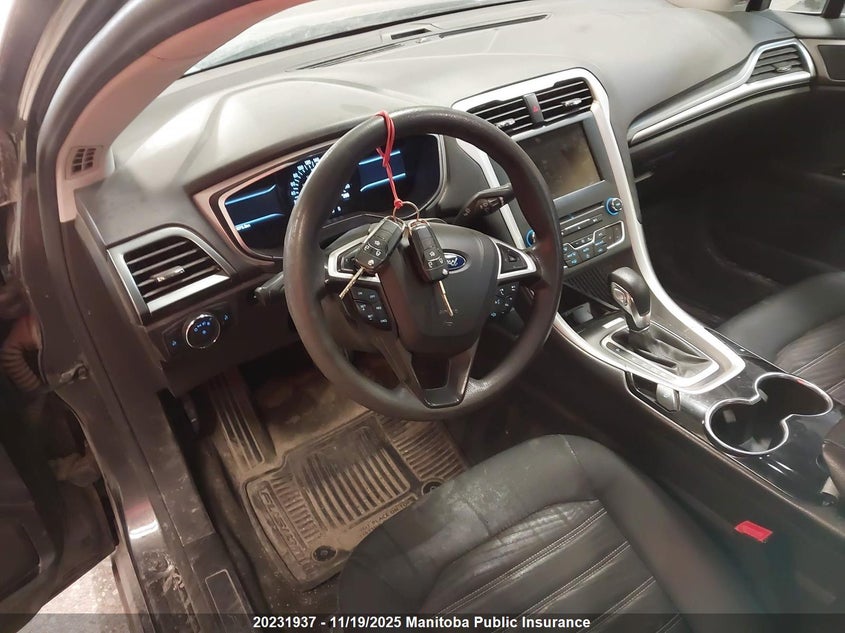 2016 Ford Fusion Se VIN: 3FA6P0HDXGR128050 Lot: 20231937