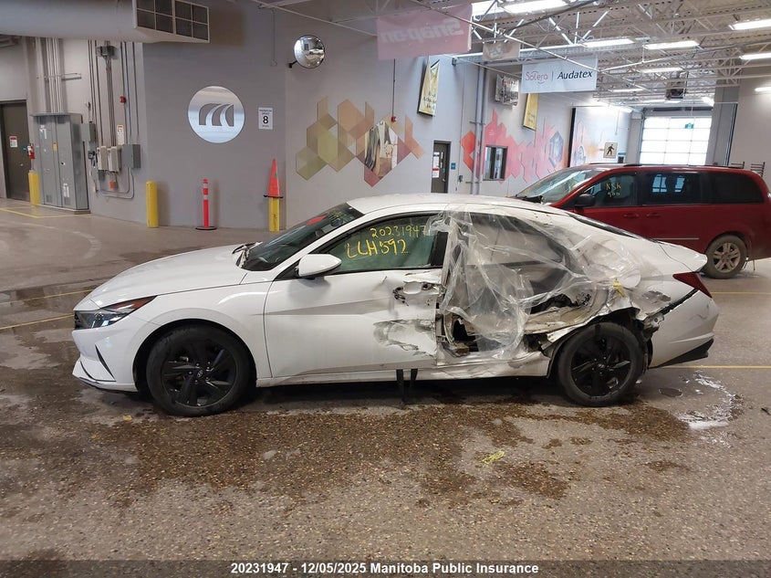 KMHLM4AG6MU132324 2021 HYUNDAI ELANTRA photo no. 15