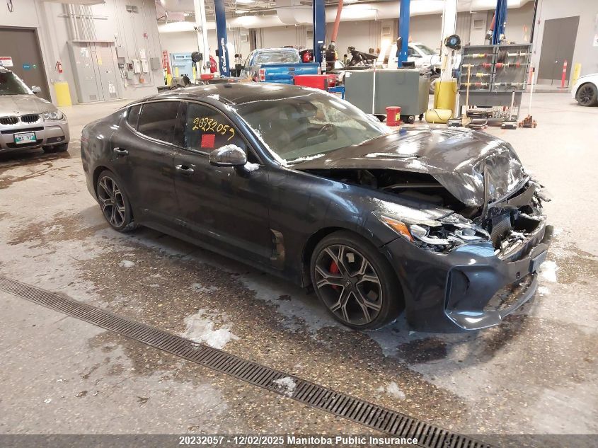 KIA STINGER GT LIMITED V6