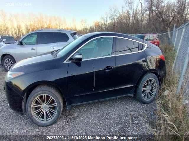 2HNYB1H47AH000157 2010 ACURA ZDX photo no. 3