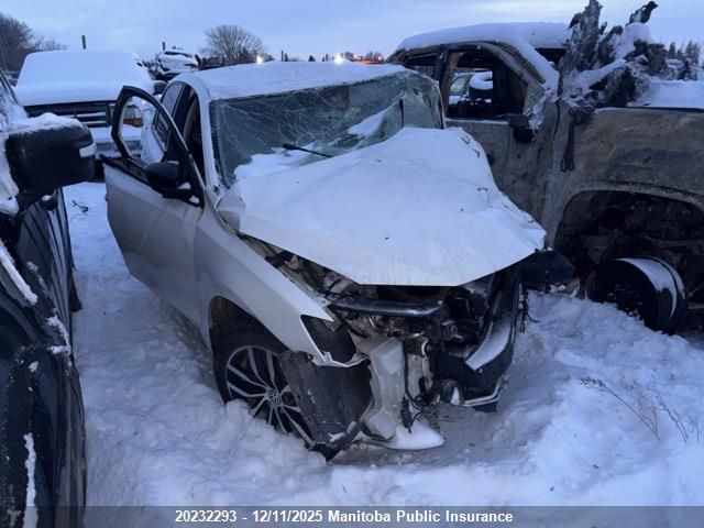 VOLKSWAGEN JETTA 2.0