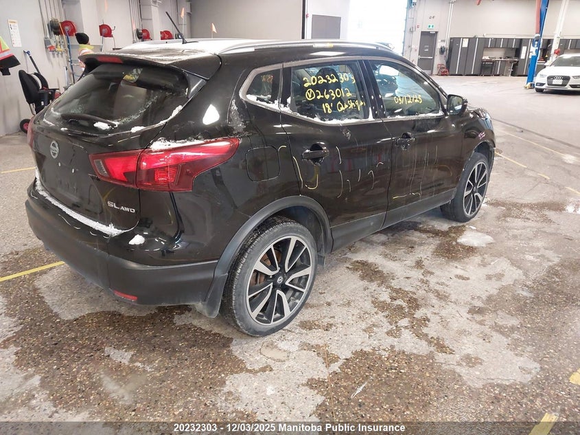 JN1BJ1CR5JW263012 2018 NISSAN QASHQAI photo no. 4