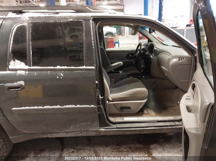 1GNET16S866171572 2006 CHEVROLET TRAILBLAZER photo no. 5