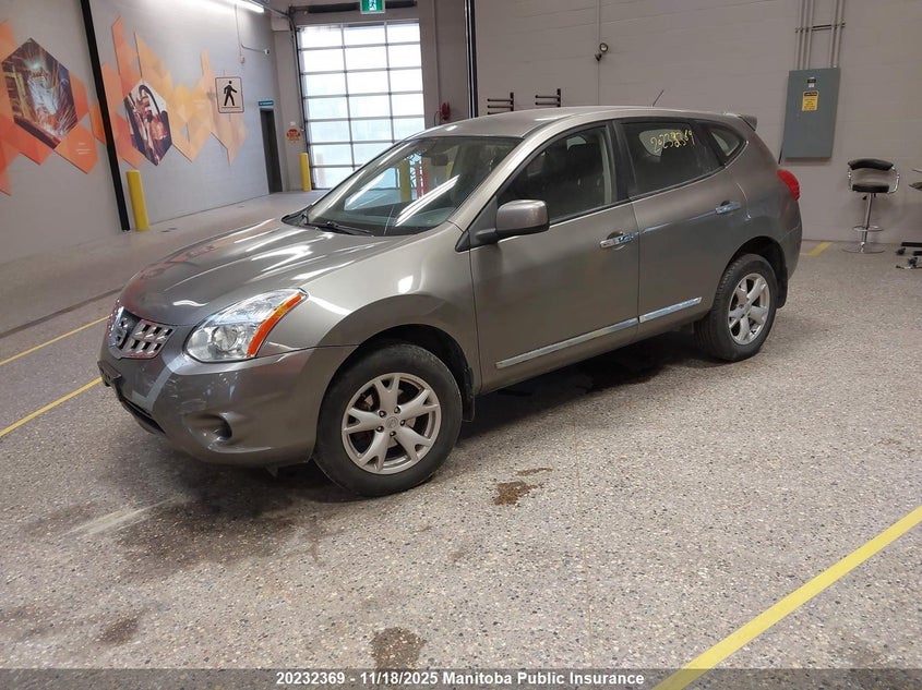 JN8AS5MT6CW257573 2012 NISSAN ROGUE photo no. 2