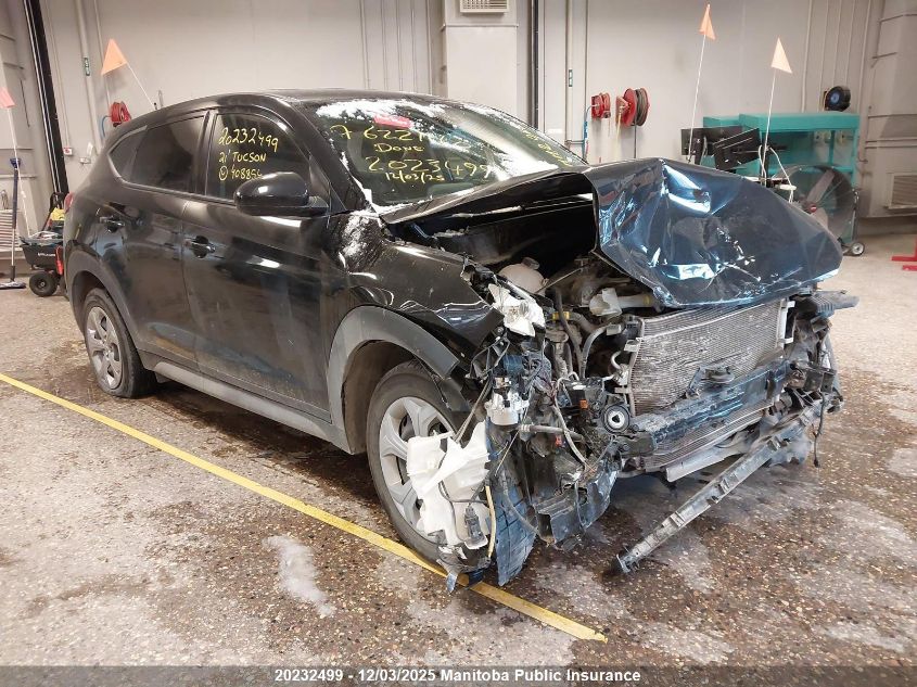 HYUNDAI TUCSON ESSENTIAL