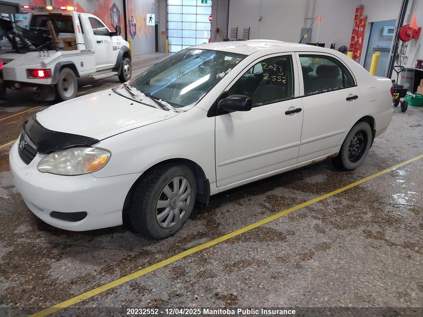 2T1BR32E96C612396 2006 TOYOTA COROLLA photo no. 2