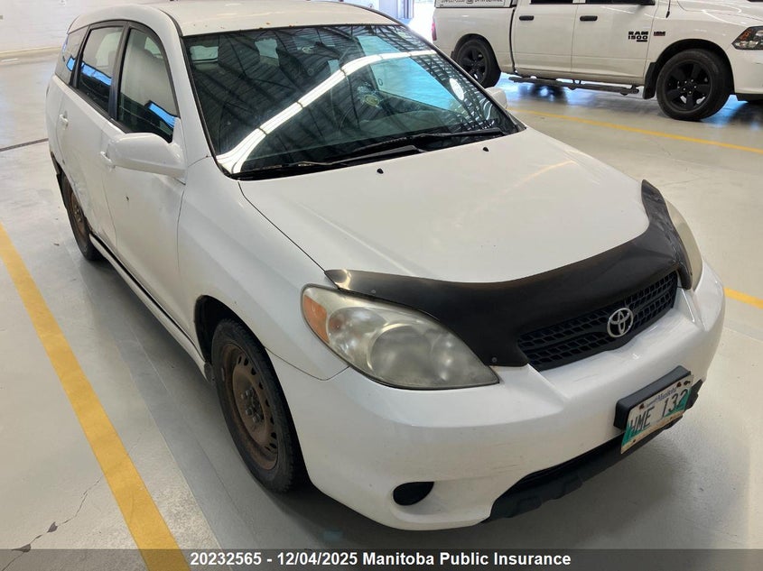 2T1KR32E25C921741 2005 TOYOTA MATRIX photo no. 5