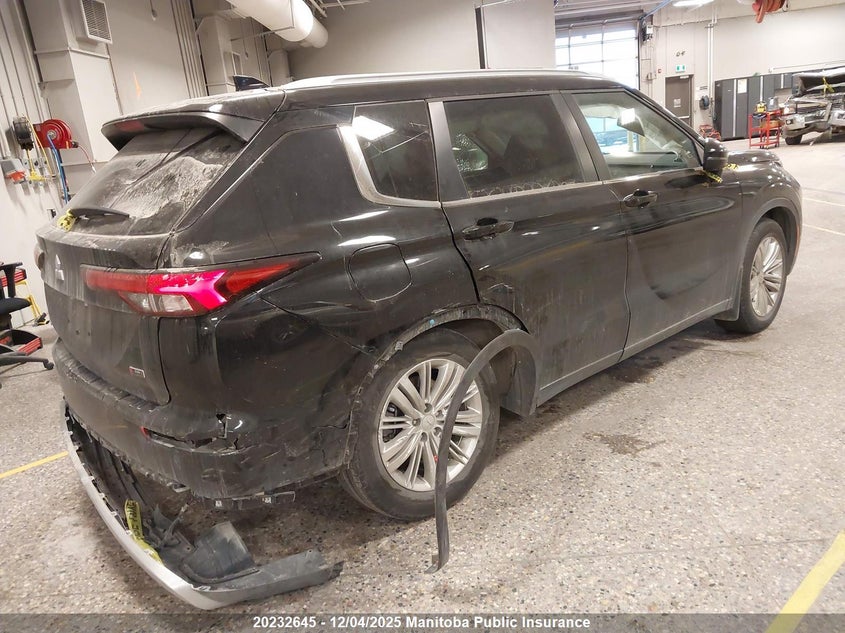 JA4J4VA85RZ606598 2024 MITSUBISHI OUTLANDER photo no. 4