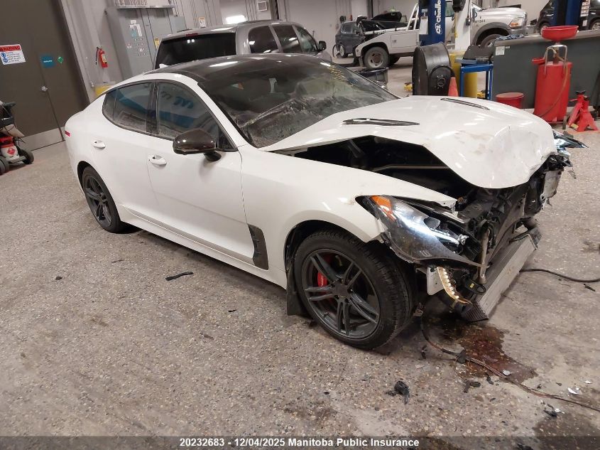 KIA STINGER GT LIMITED V6