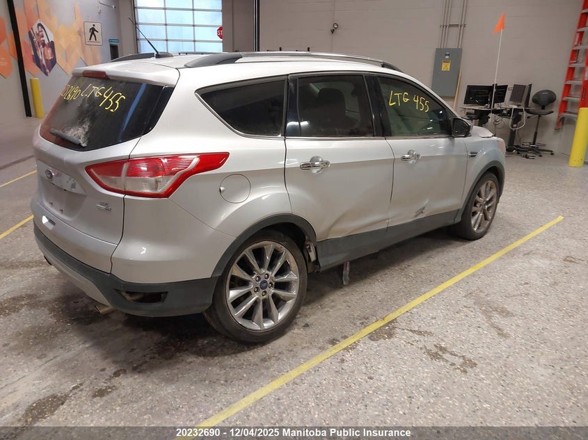 1FMCU9GX5FUA71460 2015 FORD ESCAPE photo no. 4