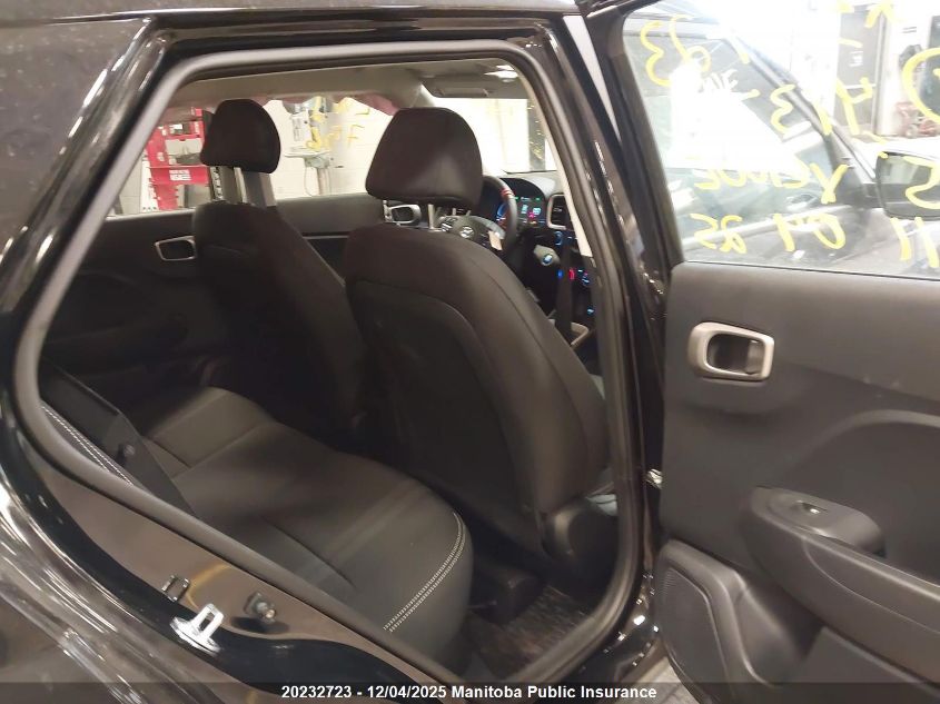 2025 Hyundai Venue Preferred VIN: KMHRC8A33SU413303 Lot: 20232723