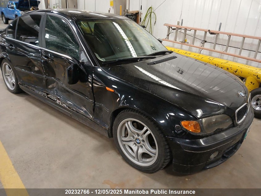 WBAEV53405KM38626 2005 BMW 3ER photo no. 3