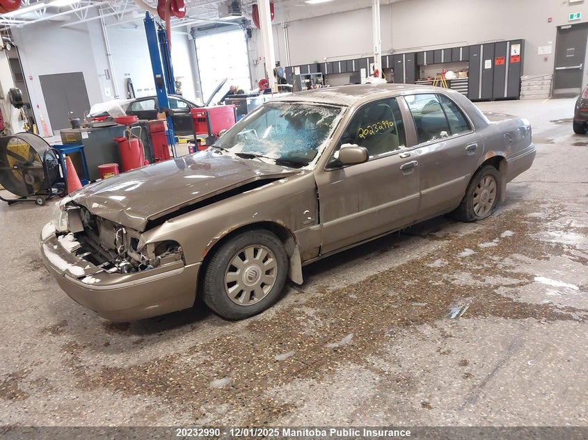 2MEFM75W85X640159 2005 MERCURY GRAND MARQUIS photo no. 2