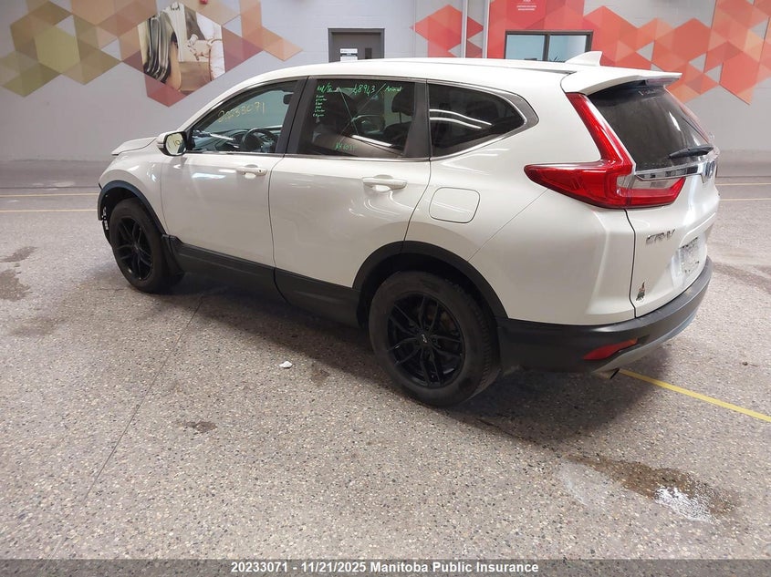 2HKRW2H81JH100527 2018 HONDA CR-V photo no. 3
