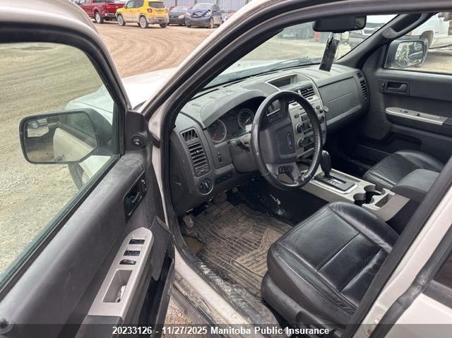 1FMCU9D70BKA95045 2011 FORD ESCAPE photo no. 5