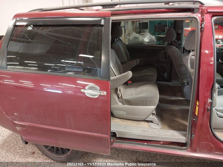 2005 Toyota Sienna Le V6 VIN: 5TDZA23C95S330584 Lot: 20233165