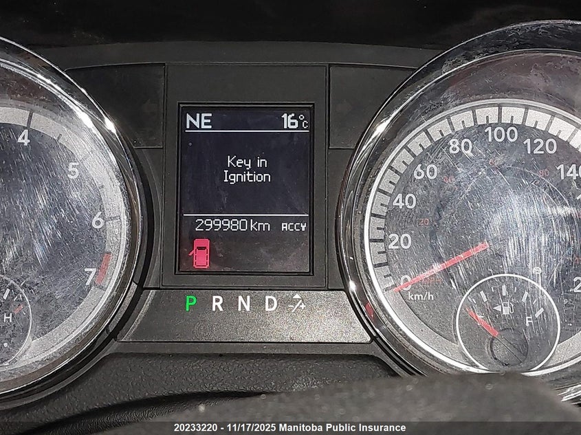 2017 Dodge Grand Caravan Crew VIN: 2C4RDGDG2HR725631 Lot: 20233220