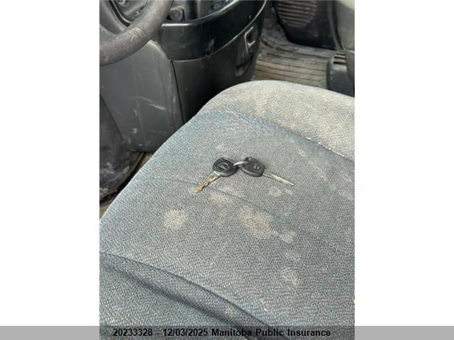 2002 GMC Savana 2500 Cargo Van Ext VIN: 1GTGG29RX21242735 Lot: 20233328