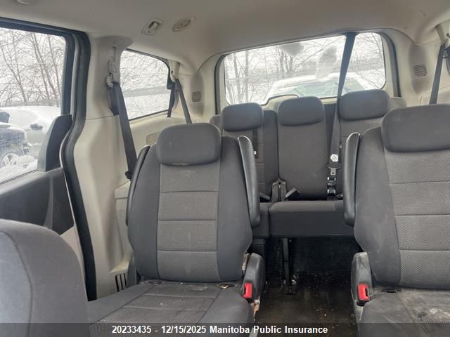 2008 Dodge Grand Caravan Se VIN: 2D8HN44HX8R643924 Lot: 20233435