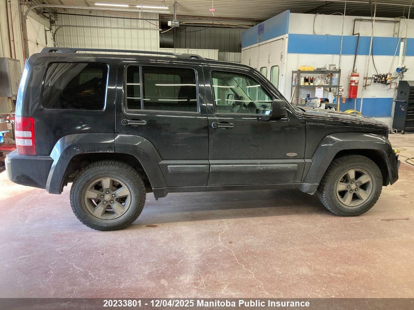 1J8GN28KX8W267729 2008 JEEP LIBERTY (NORTH AMERICA) photo no. 6