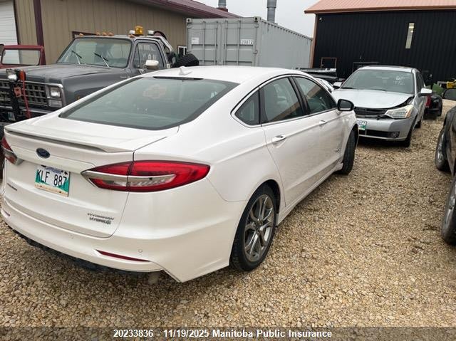 3FA6P0RU7KR244099 2019 FORD FUSION photo no. 4