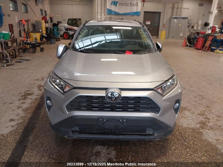 2019 Toyota Rav4 Xle VIN: 2T3R1RFV4KC038245 Lot: 20233899