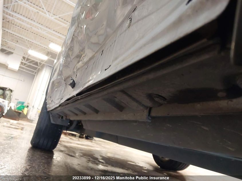 2019 Toyota Rav4 Xle VIN: 2T3R1RFV4KC038245 Lot: 20233899