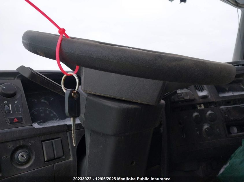 2023 Volvo Vnl64T VIN: 4V4NC9EH4PN328068 Lot: 20233922