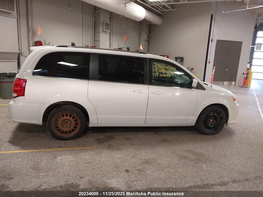 2018 Dodge Grand Caravan Crew VIN: 2C4RDGDG6JR216647 Lot: 20234000