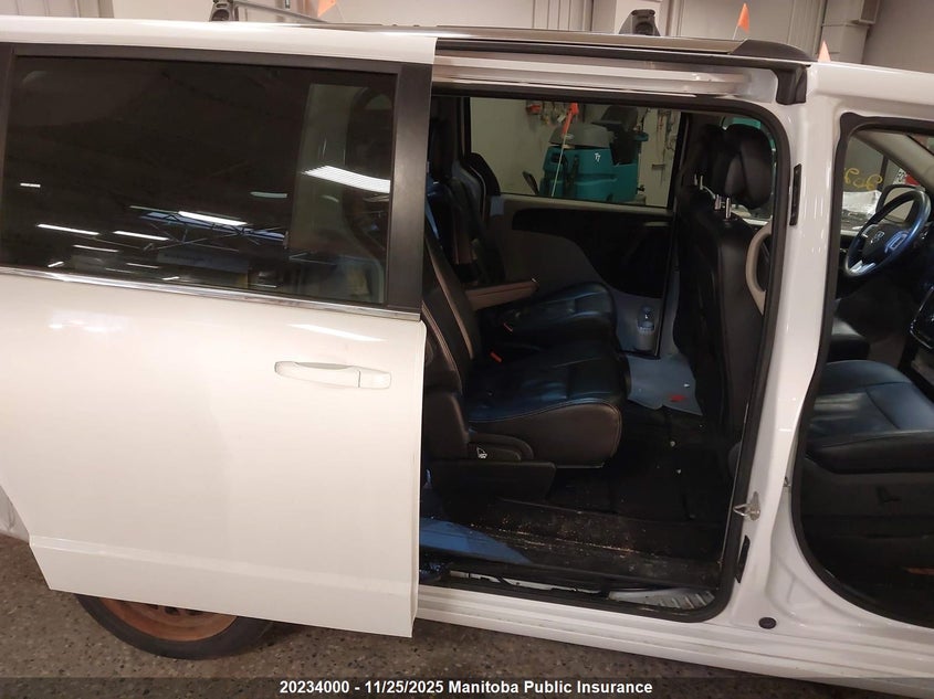 2018 Dodge Grand Caravan Crew VIN: 2C4RDGDG6JR216647 Lot: 20234000