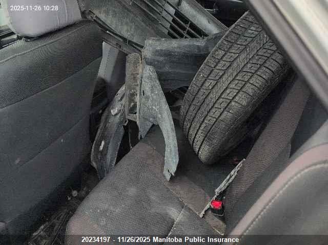 2018 Toyota Corolla Le VIN: 2T1BURHE5JC120076 Lot: 20234197