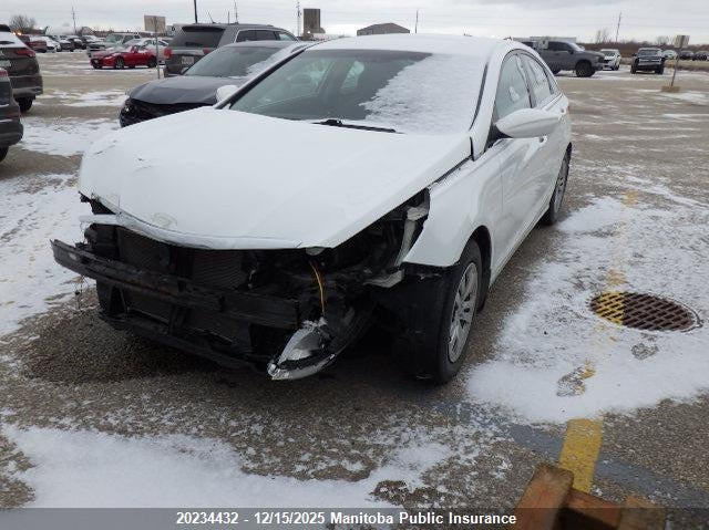 5NPEB4AC4CH412025 2012 Hyundai Sonata Gl auction photo 1