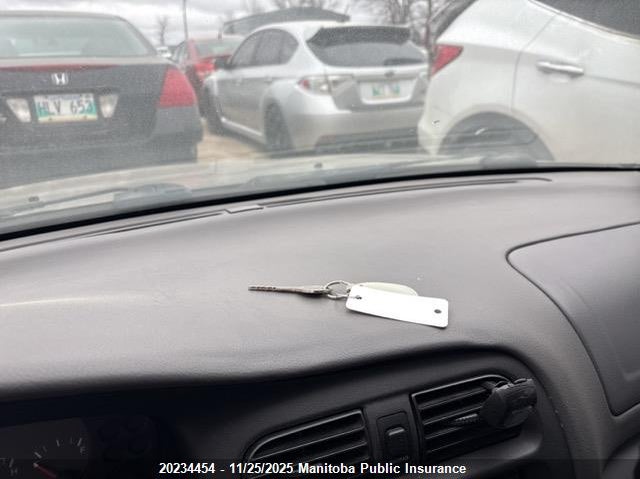 2001 Mazda 626 Lx VIN: 1YVGF22C115202392 Lot: 20234454