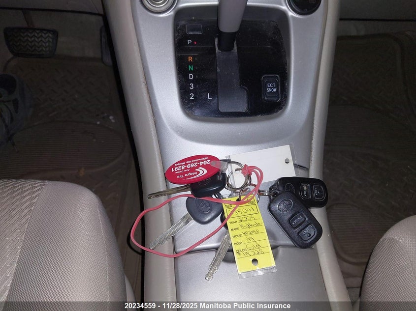 JTEHP21A950118228 2005 TOYOTA HIGHLANDER photo no. 11