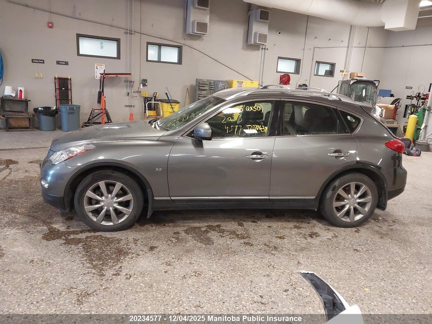 JN1BJ0HRXFM770638 2015 INFINITI QX50 photo no. 14