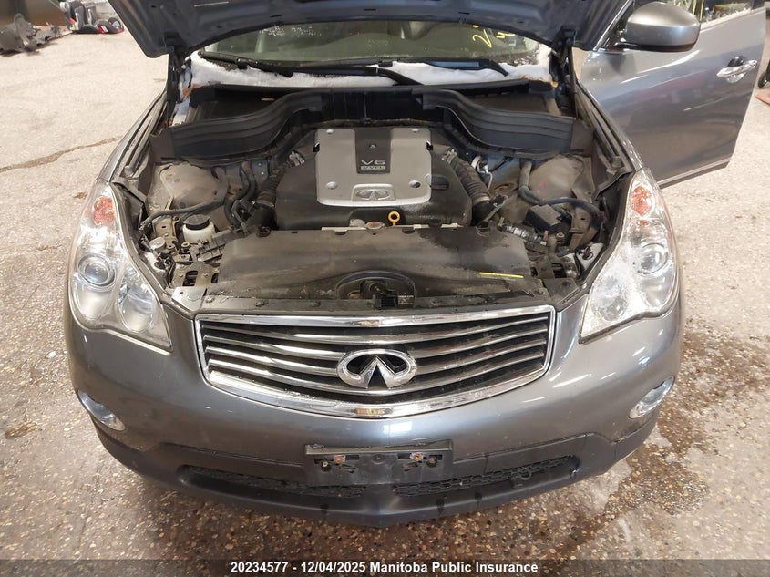 JN1BJ0HRXFM770638 2015 INFINITI QX50 photo no. 9