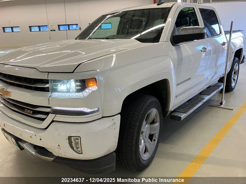 3GCUKSEC0JG181849 2018 Chevrolet Silverado 1500 Lt Crew Cab auction photo 1
