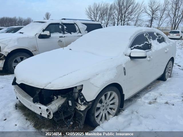 1LNHL9ER2BG600059 2011 LINCOLN MKS photo no. 2