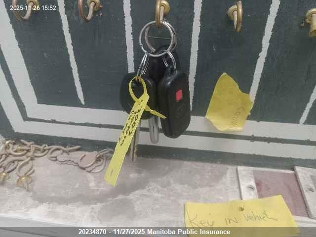 2003 Toyota Camry Le VIN: JTDBE32K730151402 Lot: 20234870