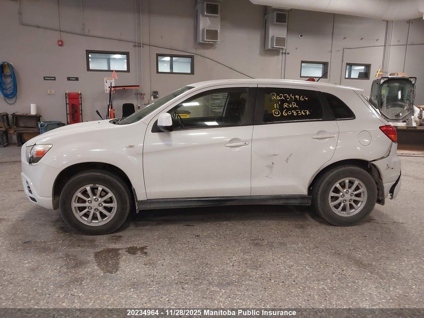 2011 Mitsubishi Rvr Se VIN: JA4AJ3AU7BZ608367 Lot: 20234964